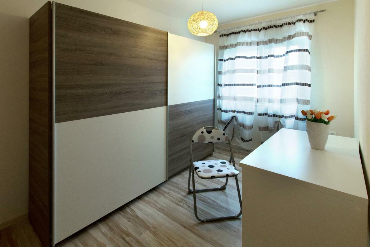 Apartment Valmas Pula Ngoại thất bức ảnh